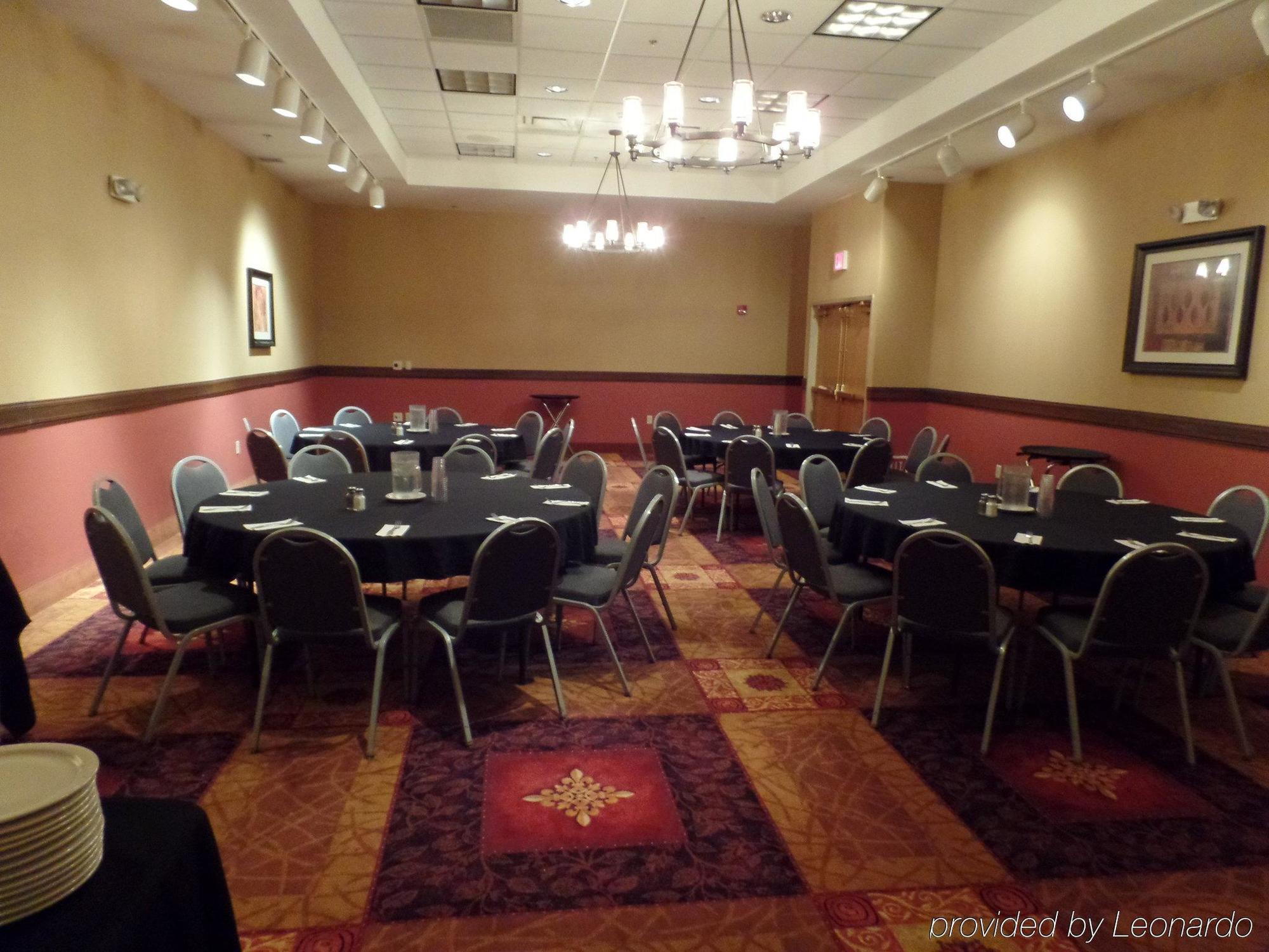 Holiday Inn Hotel & Suites Owatonna Kültér fotó