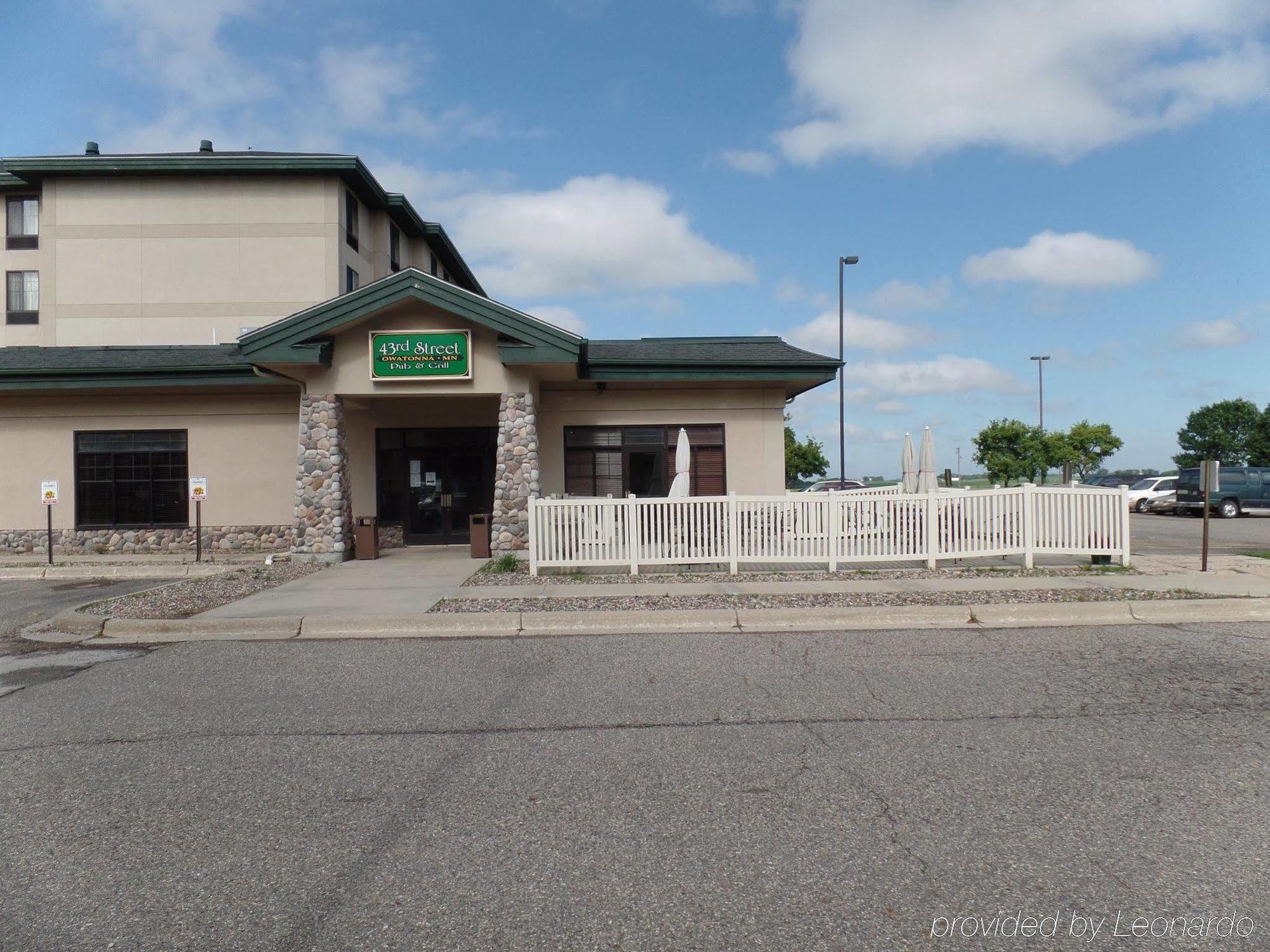 Holiday Inn Hotel & Suites Owatonna Kültér fotó