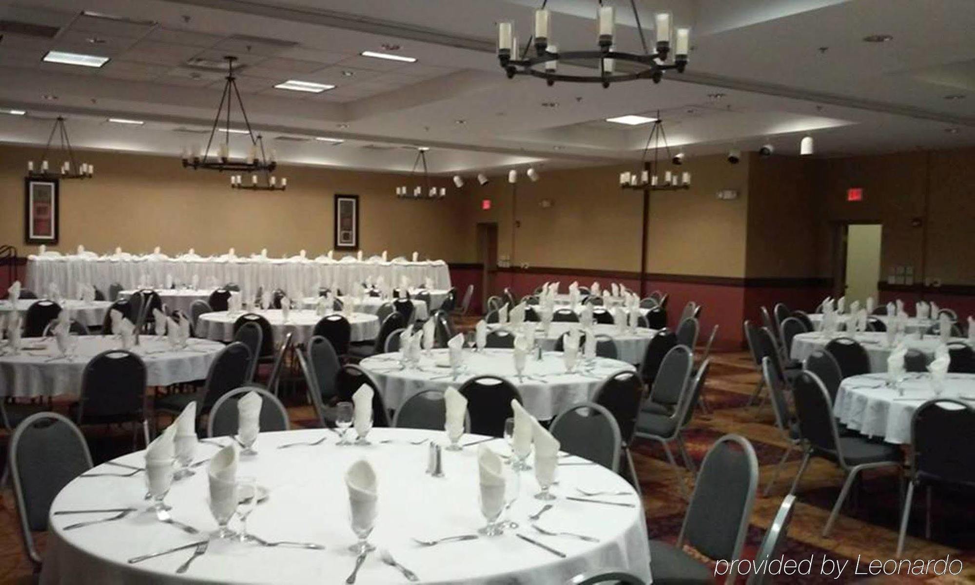 Holiday Inn Hotel & Suites Owatonna Kültér fotó