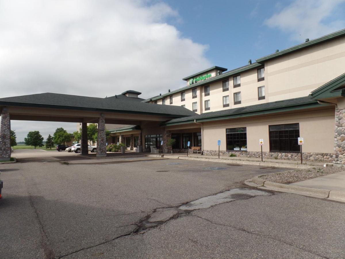Holiday Inn Hotel & Suites Owatonna Kültér fotó