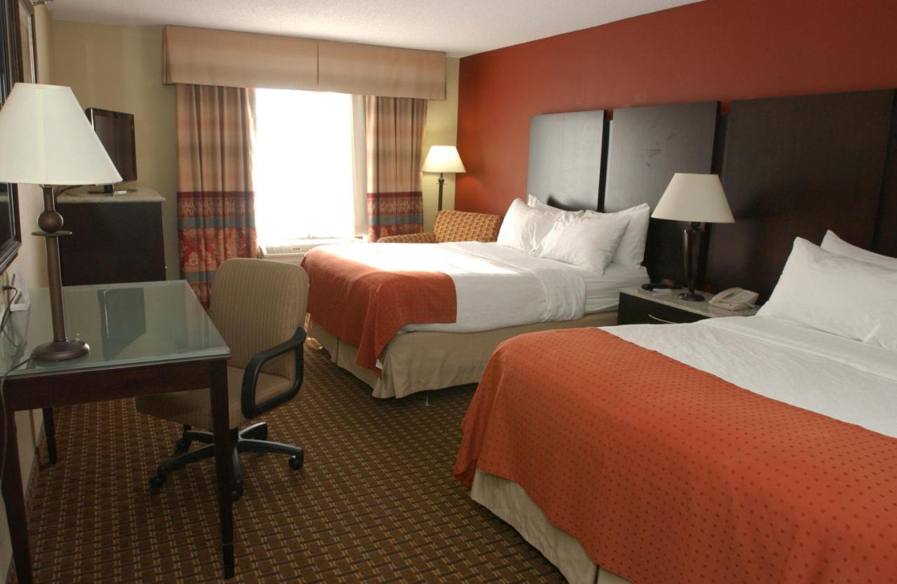 Holiday Inn Hotel & Suites Owatonna Kültér fotó