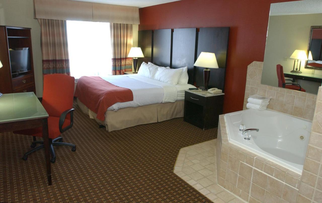 Holiday Inn Hotel & Suites Owatonna Kültér fotó