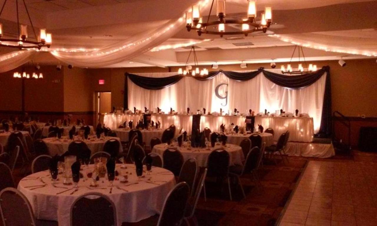 Holiday Inn Hotel & Suites Owatonna Kültér fotó